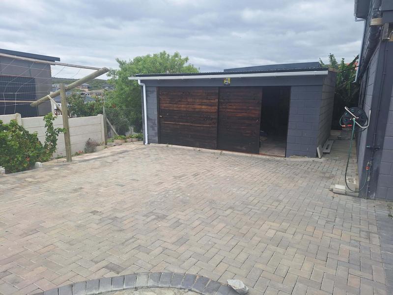 7 Bedroom Property for Sale in Seemeeu Park Western Cape